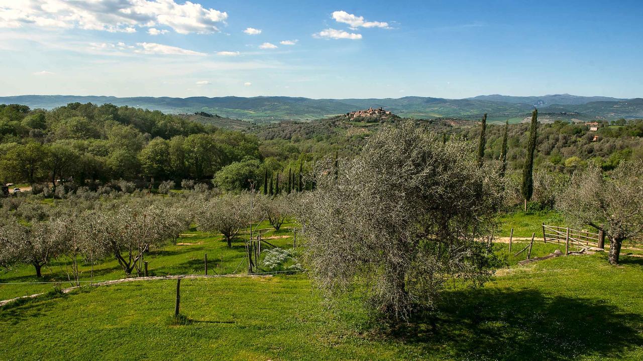 Agriturismo Bio Le Macchie Alte Manciano Buitenkant foto